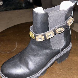 CHELSEA STYLE GIRLS BOOTS W JEWELS SZ 6 (38) FUNKY LIKE NEW